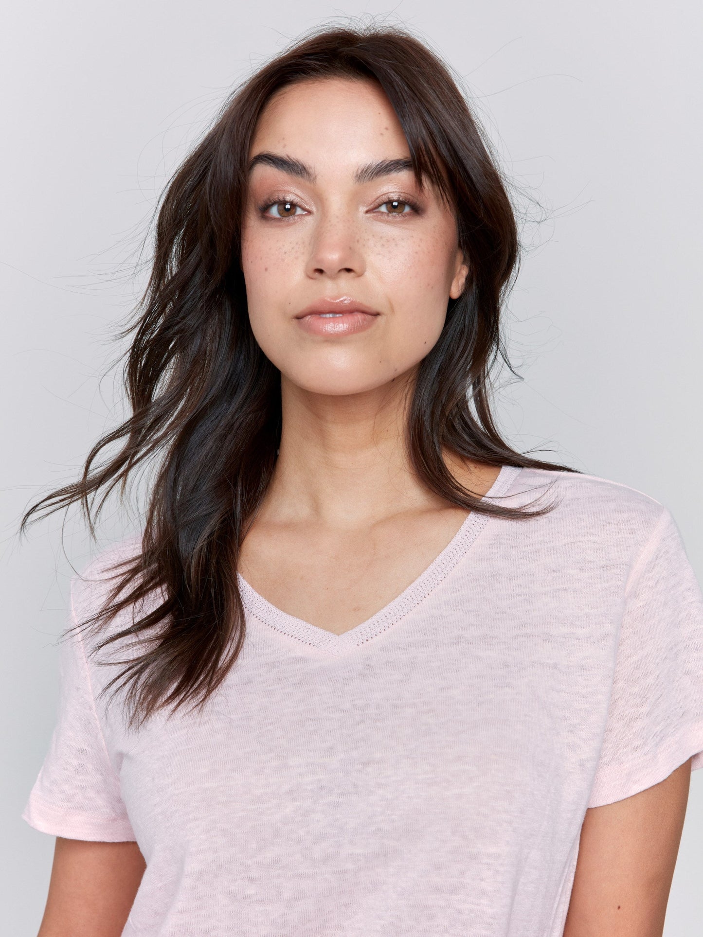 Linen Blend V-Neck T-Shirt - Petal