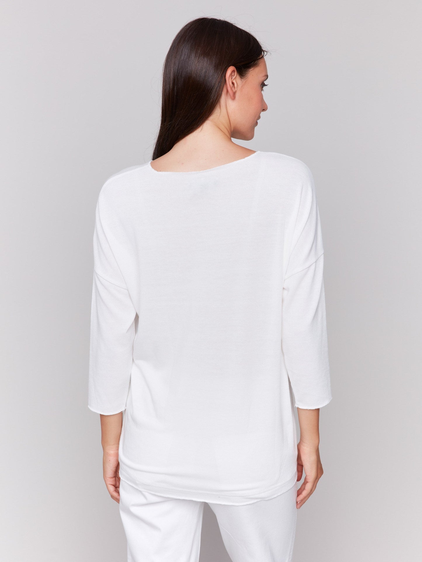 V-Neck Knit Top With Heart Appliqué - White